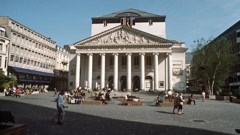 Gebäude  von außen